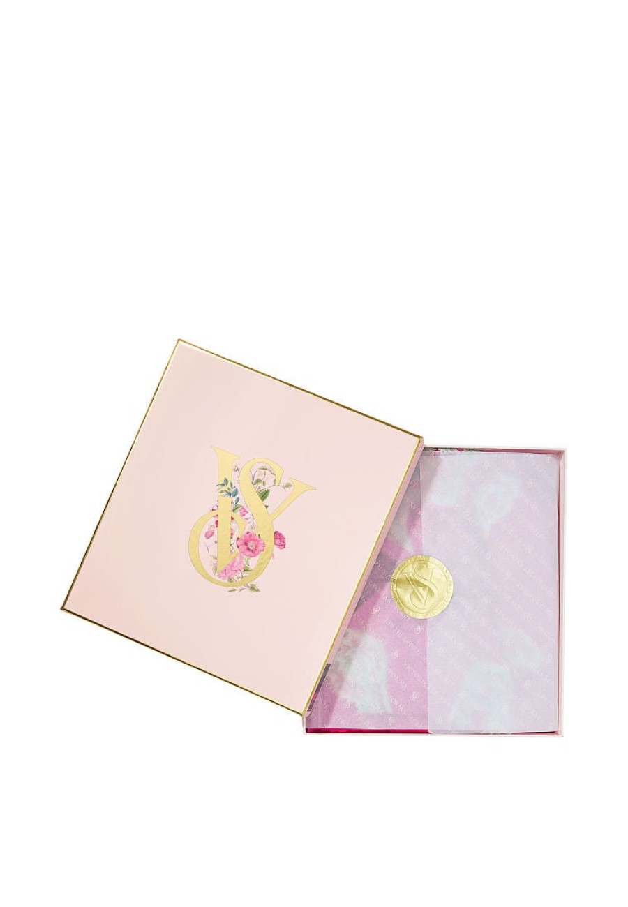 Шелковый Набор Victoria's Secret Very Sexy 4-Piece Silk Gift Set